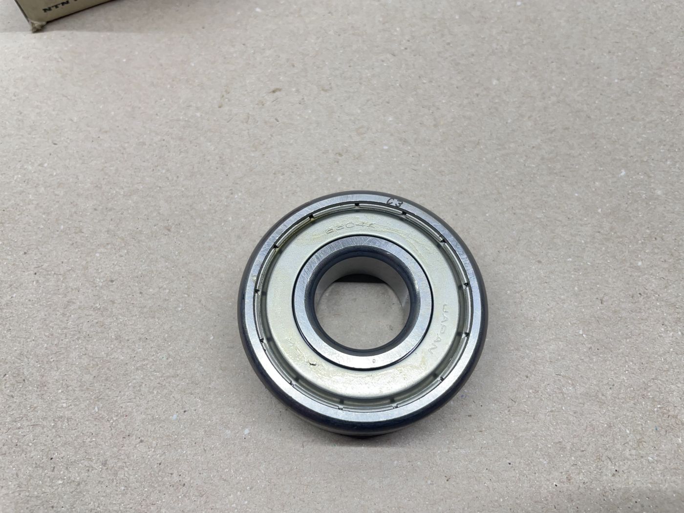 NTN Rillenkugellager 6304Z Innen Ø 20mm Außen Ø 52mm Breite 15mm  (39-49R)