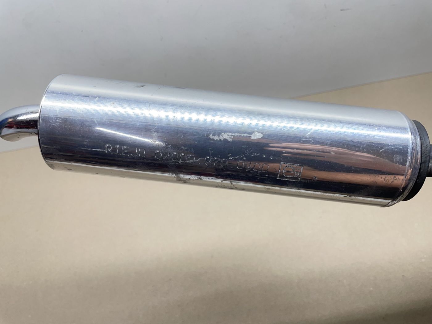 Rieju Auspuff 0/000.870.0400 Original RS3? Motorrad Moped exhaust (118-V)