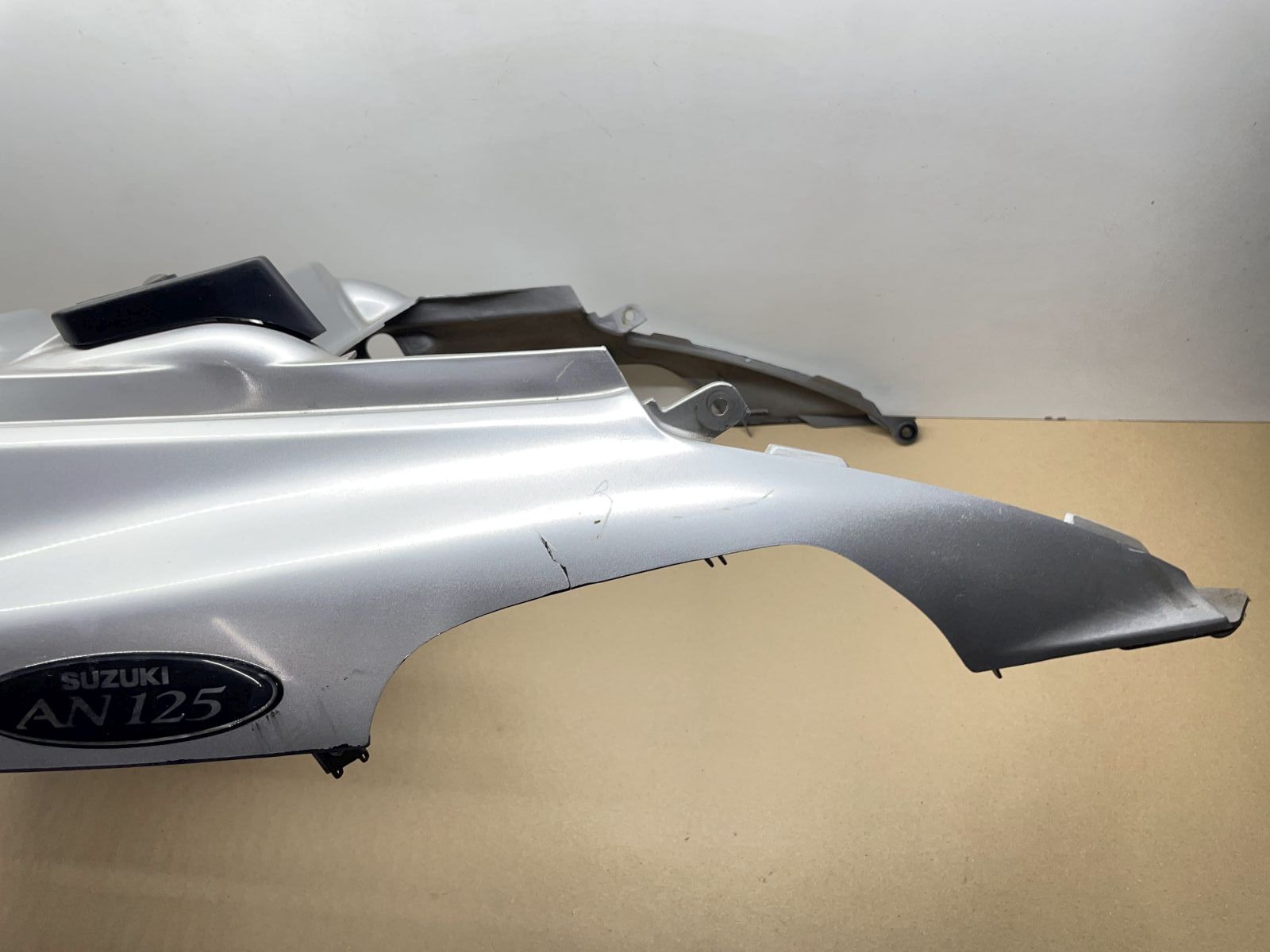 Suzuki AN 125 - Heckverkleidung Abdeckung Verkleidung hinten fairing (77)