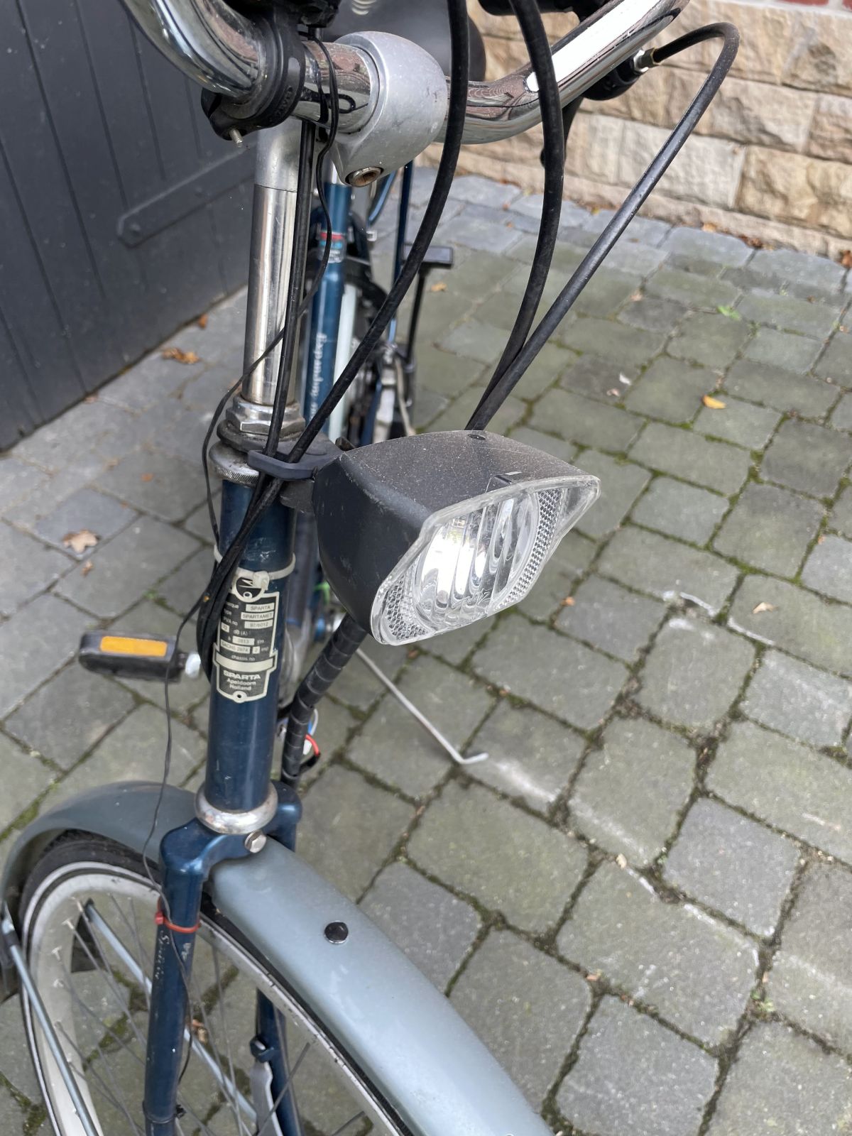 Spartamet - original Scheinwerfer Licht Lampe vorne (83-24)