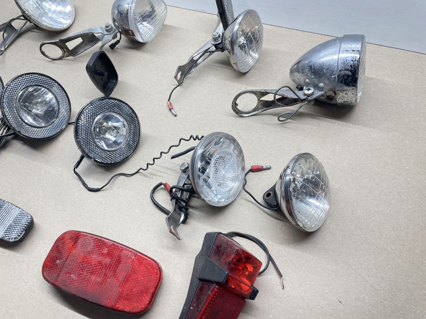 9x Scheinwerfer Fahrrad Licht Lampe Reflektor Basta Lumotec Spartamet (112)