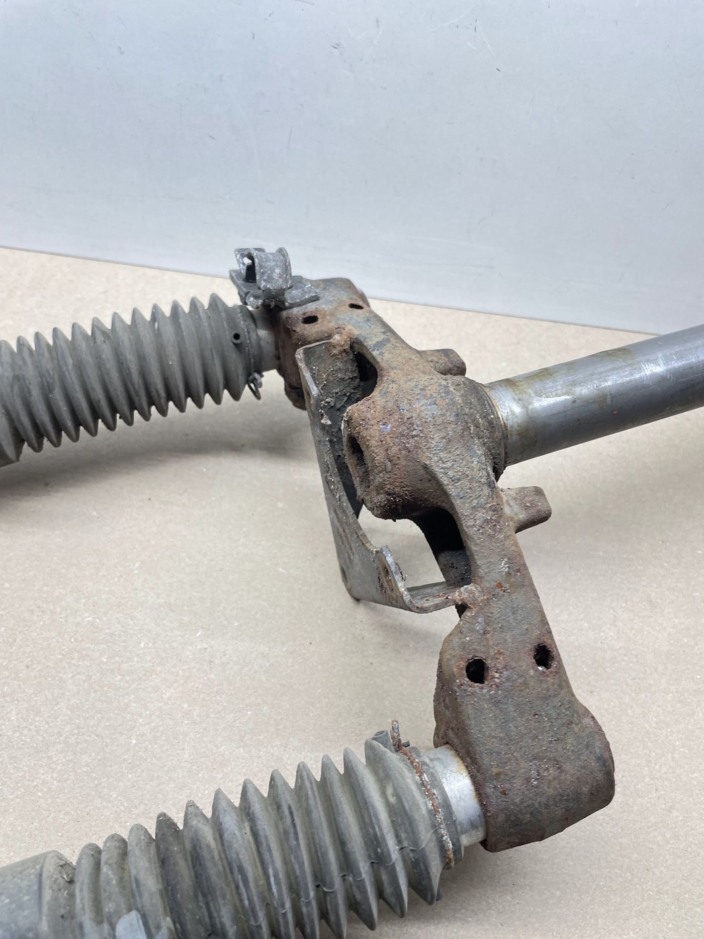 Kymco KB 50  - original Gabel Stoßdämpfer Federung fork  (117)