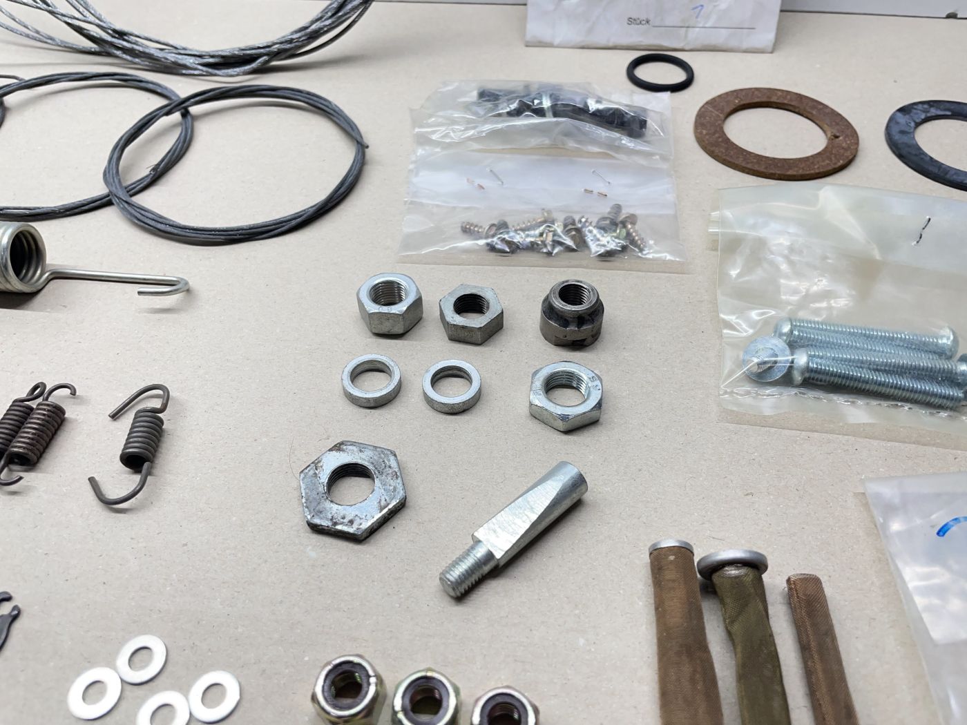 Mofa Moped Teile - Bremszug Schraube Mutter Feder Bremsbacke Dichtung Vergaser (39-81)