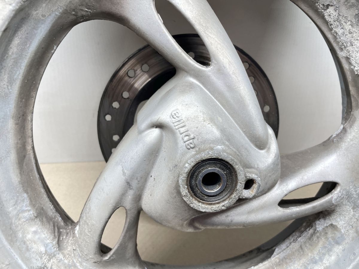 Aprilia Gulliver 50 - Vorderrad Reifen Felge vorne front wheel (76)