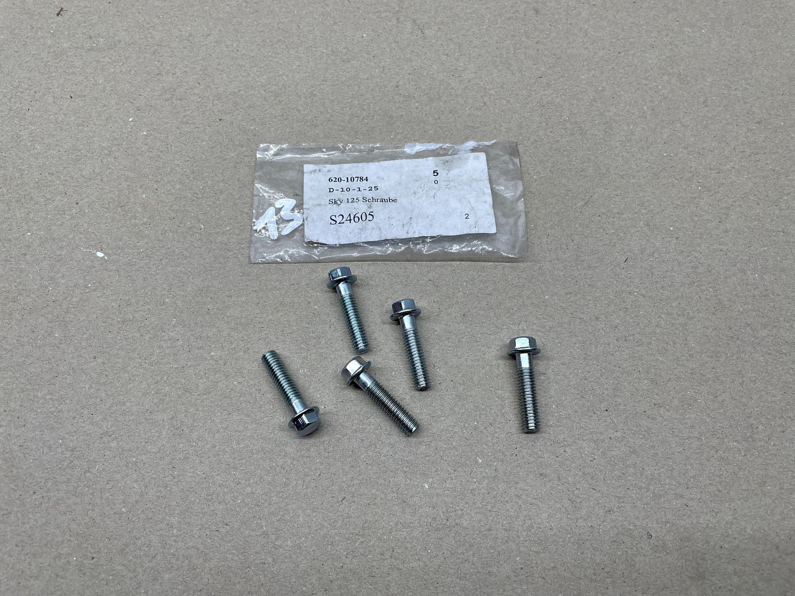 Pegasus SKY 125  R125X Corona 125 - 5x Schraube Ölpumpe S24605 TGB Bolt (40-21)