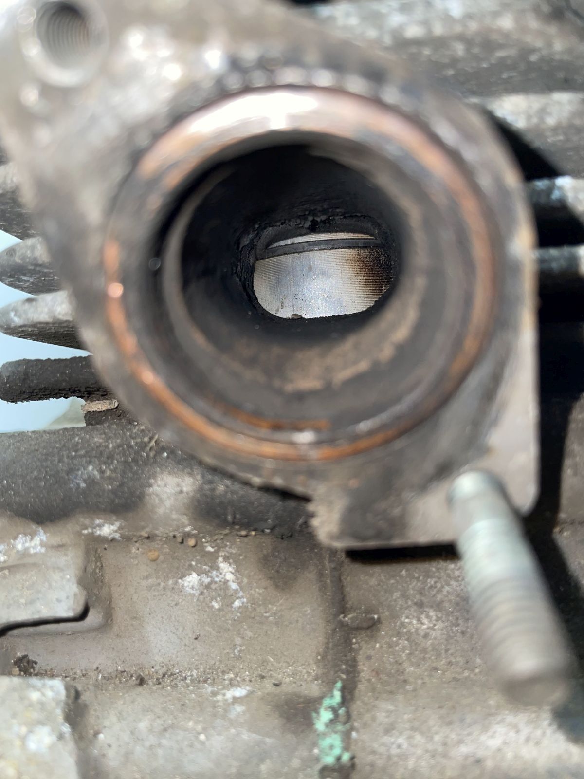 Peugeot TKR Furious 50 -  Motorblock Zylinder Getriebe Kurbelwelle Ständer (89)