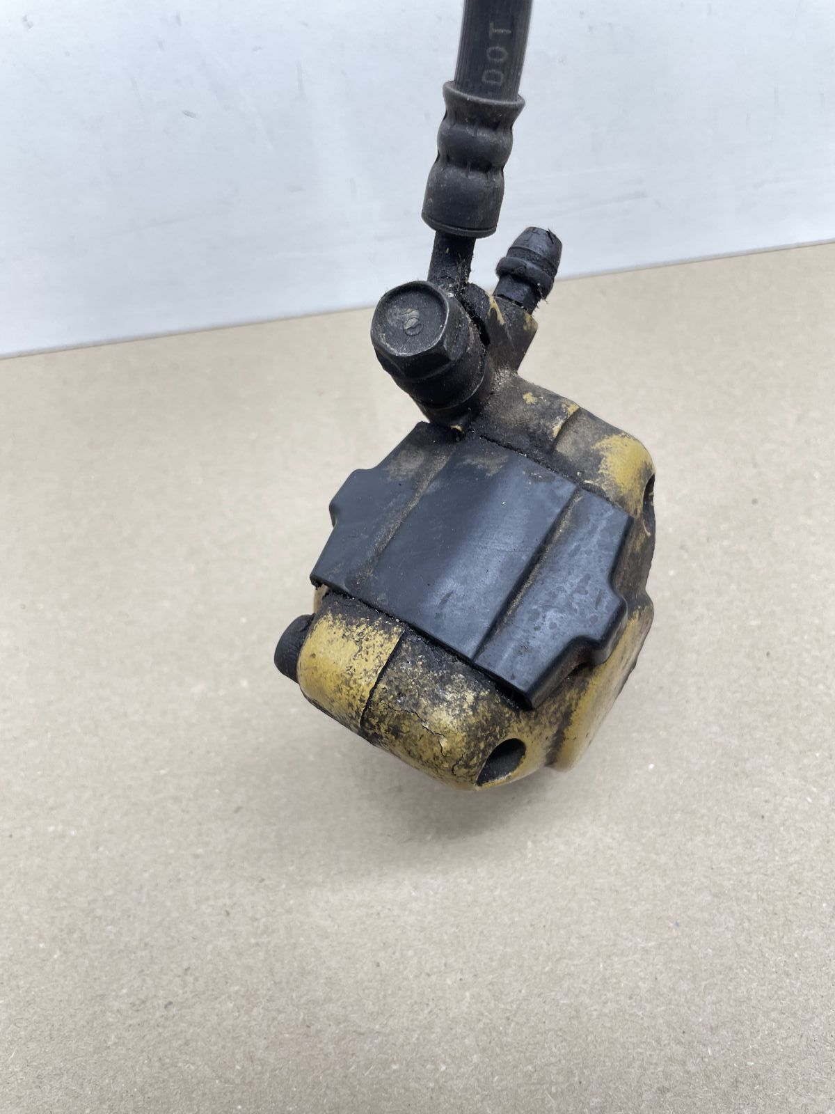 Honda X8R  - Bremse vorne Bremshebel Bremspumpe Bremszange front brake 119)