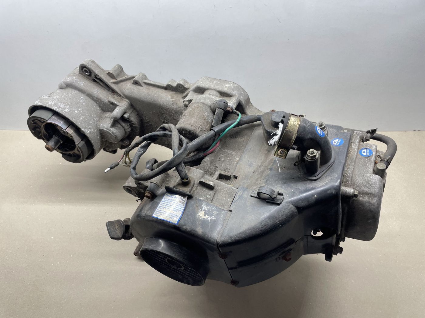 Ering / Baotian BT49QT-7 Motorblock Zylinder Getriebe Kurbelwelle (102-14)