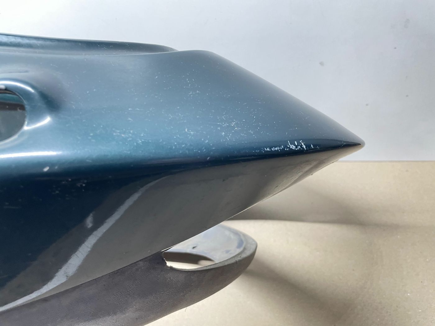 Aprilia Leonardo 125 - Heck Verkleidung Abdeckung Backe fairing (109-1)