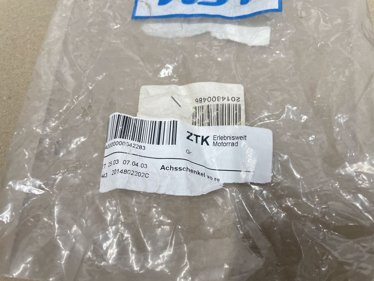 LEM Condor / Cayman - Achsschenkel rechts fusello steering gear spindle (118-8)