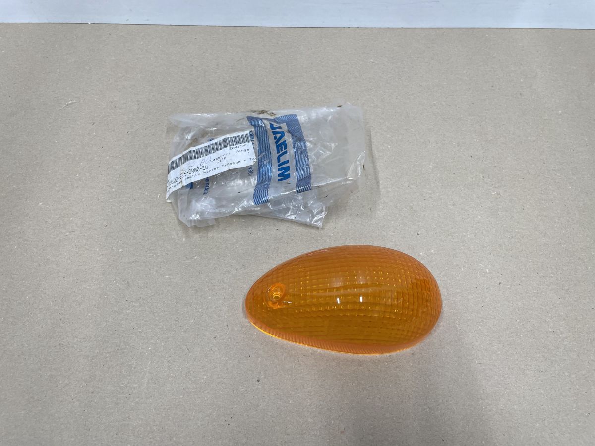 Daelim Tapo GZ50 - Blinkerglas hinten Rechts Kappe indicator lens (118-14)