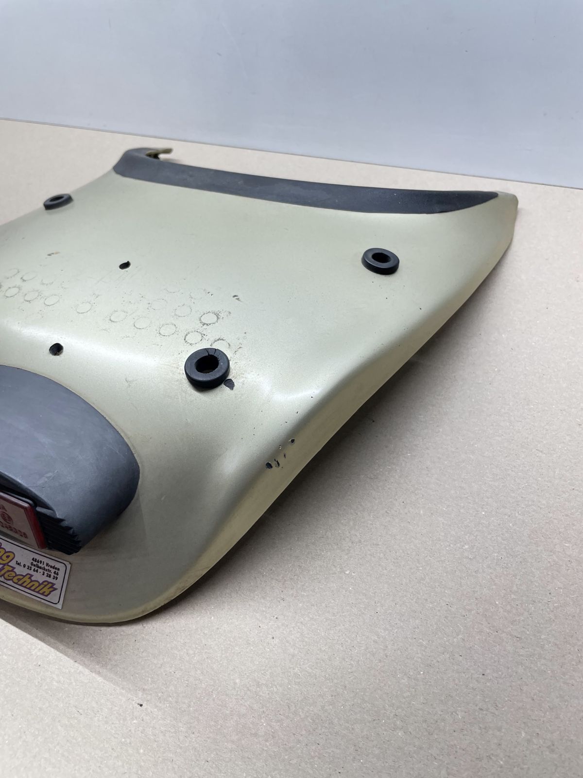 Aprilia Gulliver 50 - Verkleidung hinten oben Heck Abdeckung fairing (76)