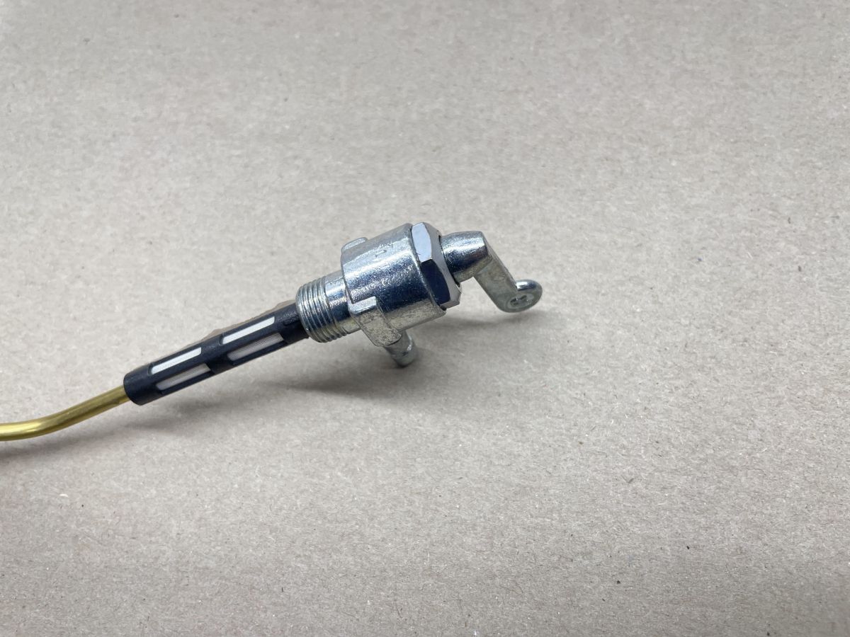 Benzinhahn M12x1 für Piaggio Ciao 25 A L P PX SC Lusso  NEU (94-370)