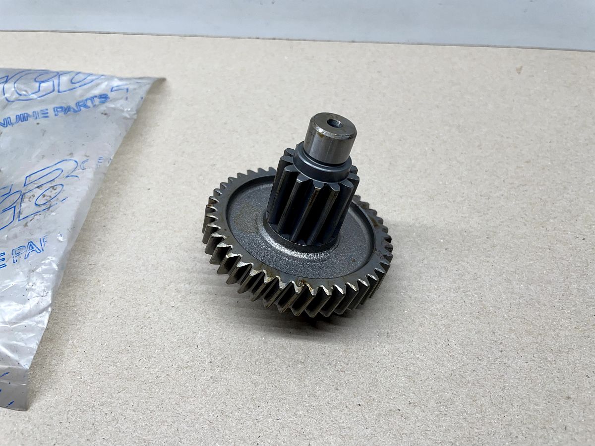 Pegasus TGB  ORIGINAL Zahnrad Getriebe 400328 shaft idle 42T 13T NEU (40-18)