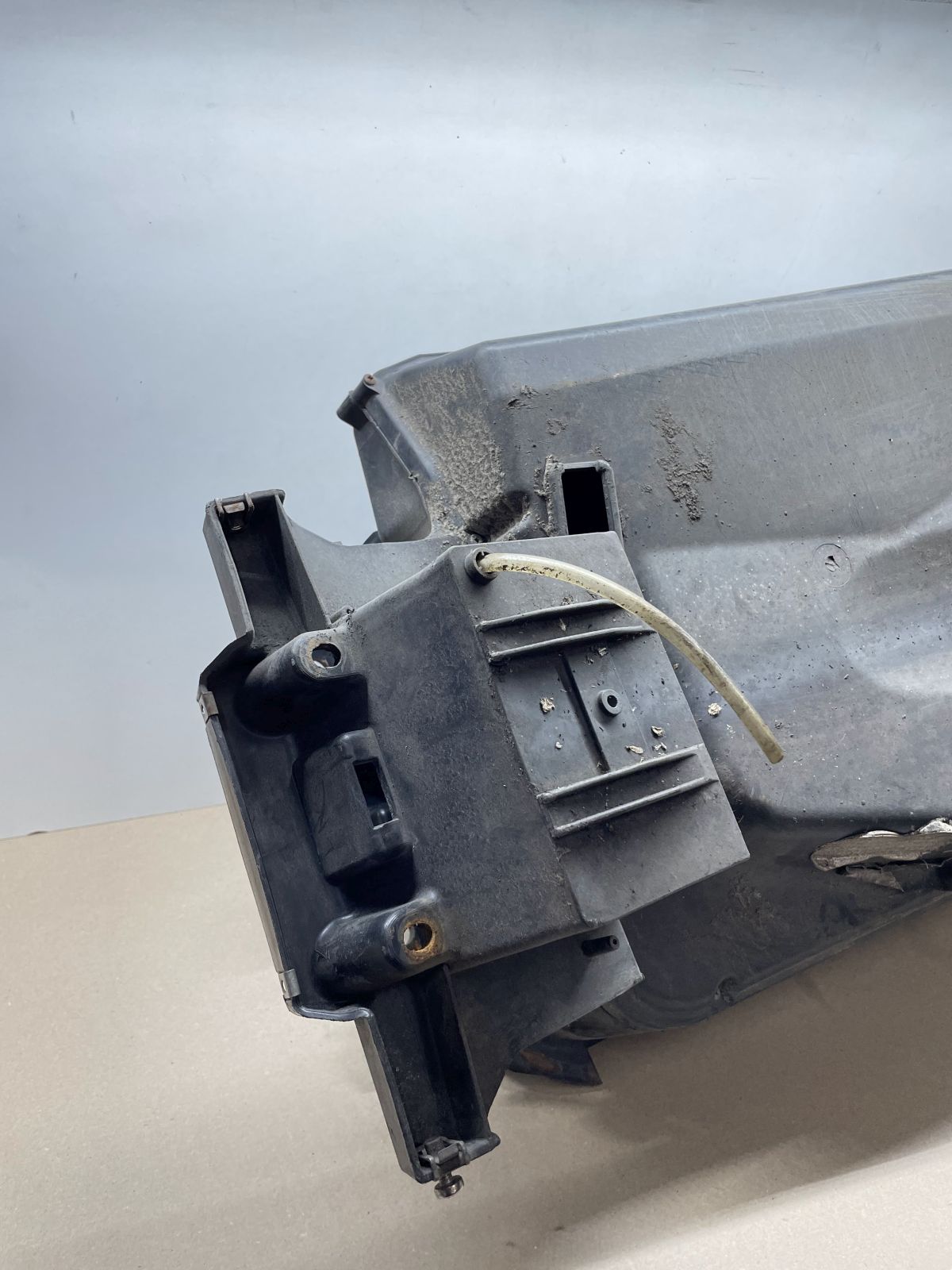 Piaggio X9 250 - Helmfach Staufach Verkleidung fairing (75)