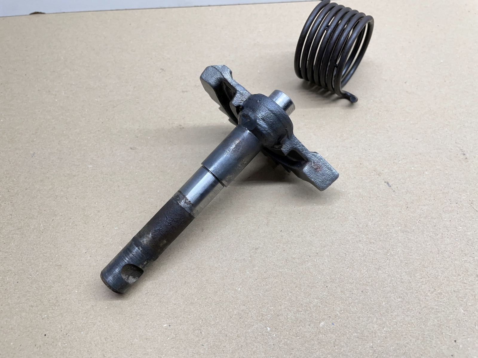 Vespa PK80 S Automatica - original Kickstarterwelle + Feder  Motor  (44)