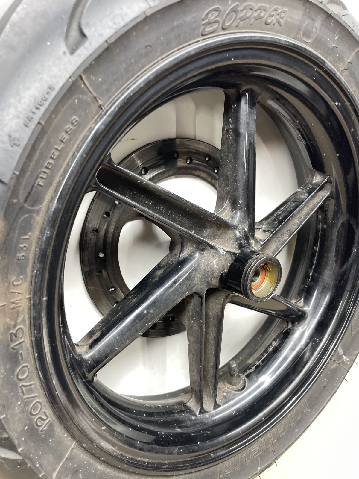 Honda X8R  - Vorderrad Reifen Felge vorne wheel (119)