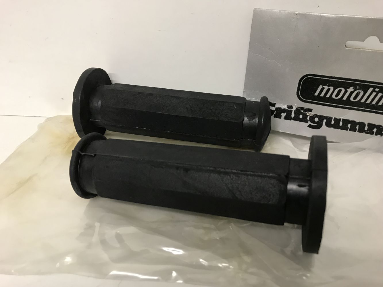 Griff Satz Schwarz 22/24mm Hercules Zündapp Kreidler KTM Griffgummi Lenker Mofa