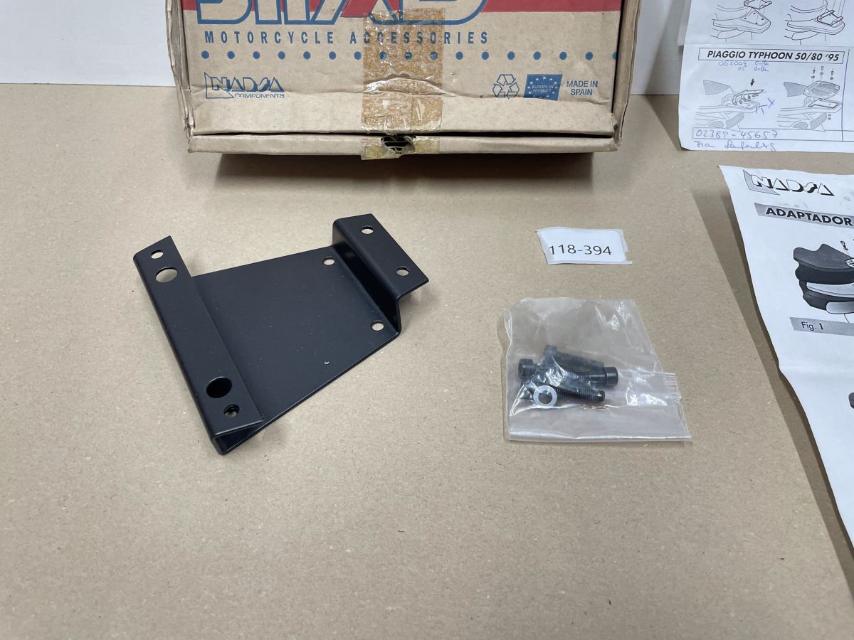 Piaggio Zip - SHAD Halteplatte Topcaseträger Koffer Grundplatte Adapter (118-16)
