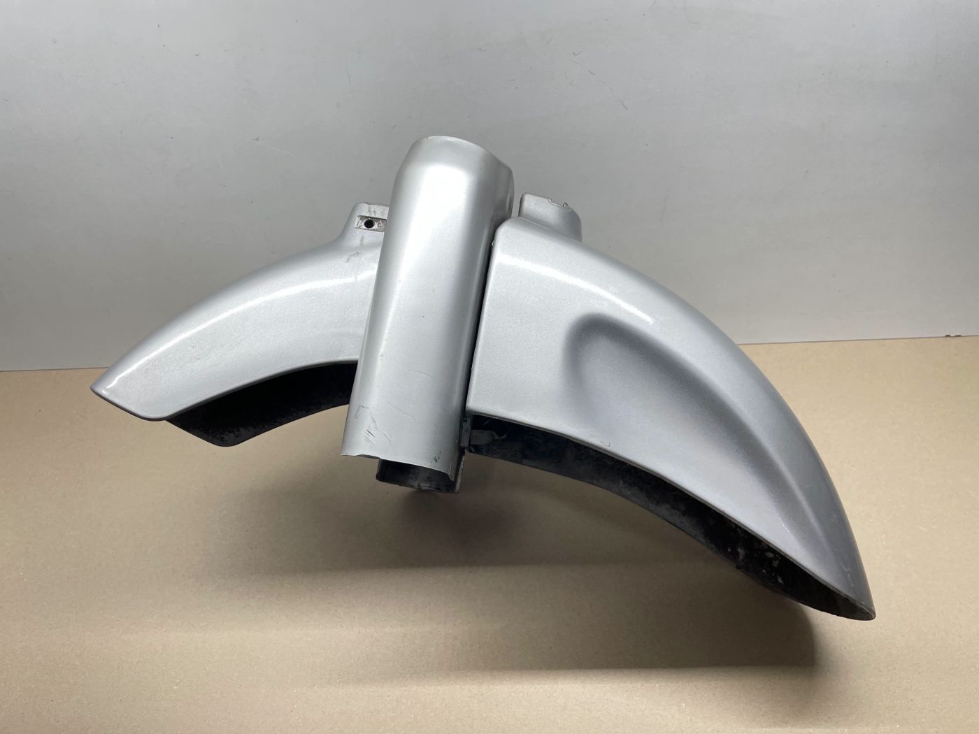 Piaggio Beverly 125 - Kotflügel Spritzschutz Verkleidung vorne Abdeckung fairing (110)