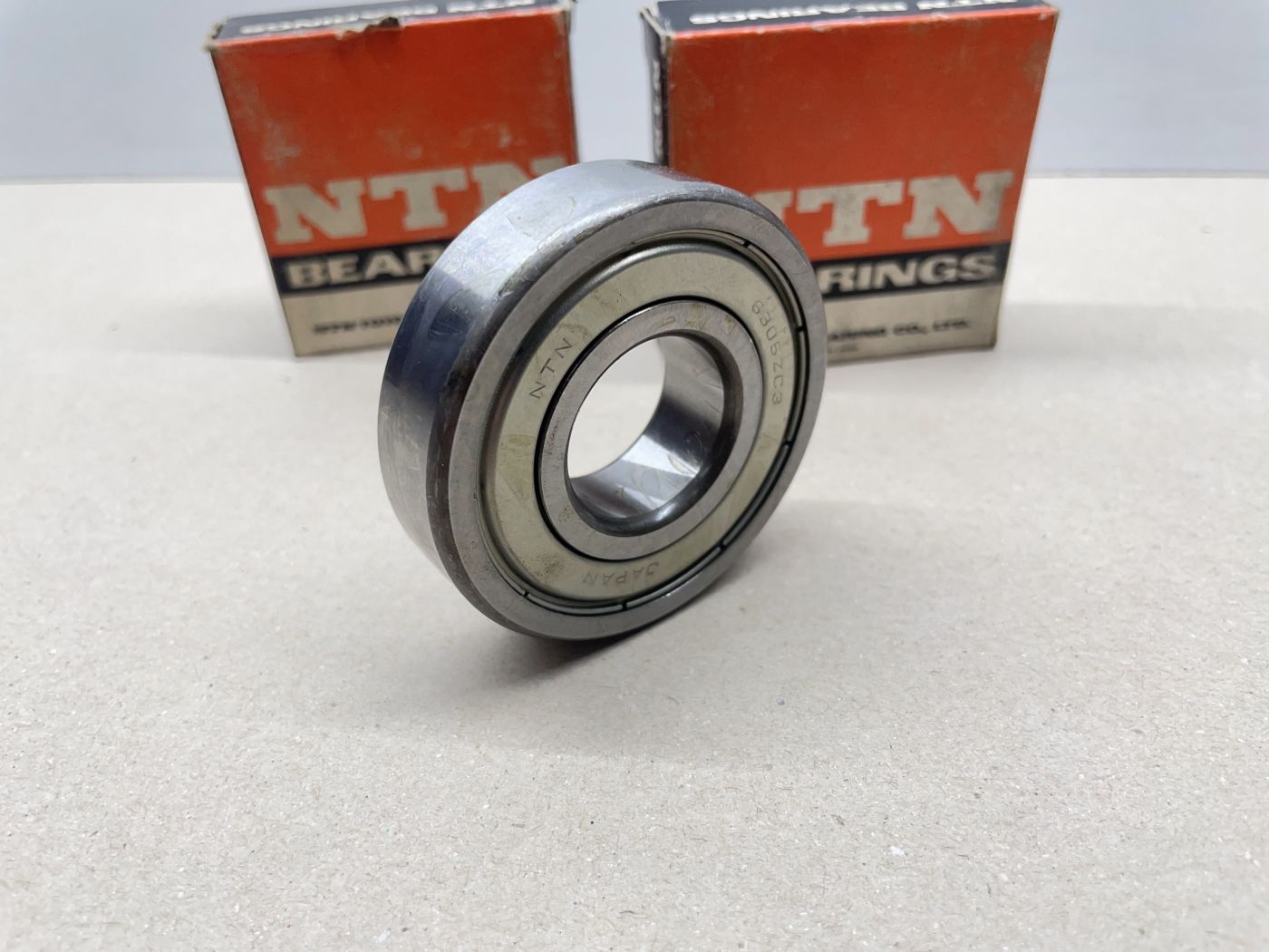 2x NTN Rillenkugellager 6305 ZC3 Innen Ø 25mm Außen Ø 62mm Breite 17mm  (39-49R)