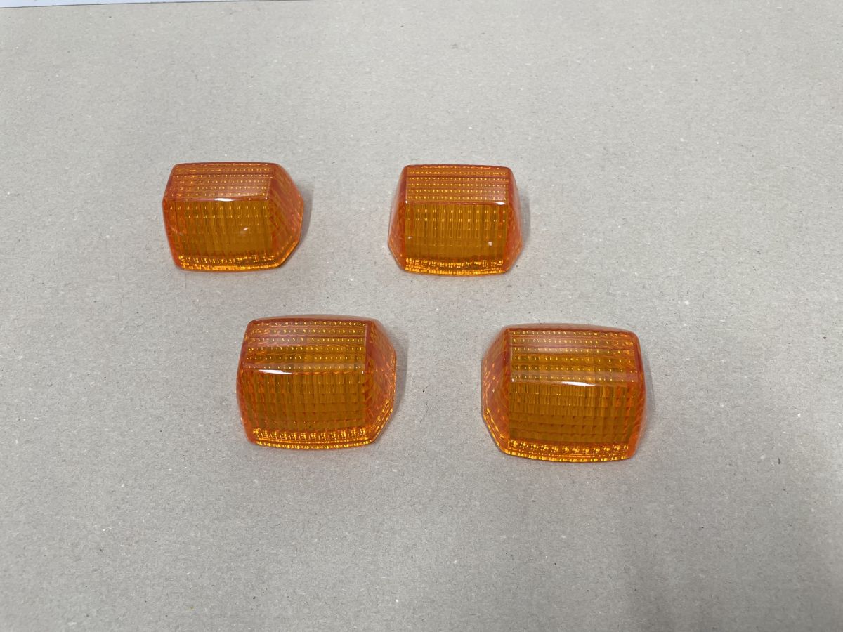 4x Blinker Glas Blinkerkappe - Kawasaki GPX 600 GPZ 750 900 GTR 1000  (118-11)