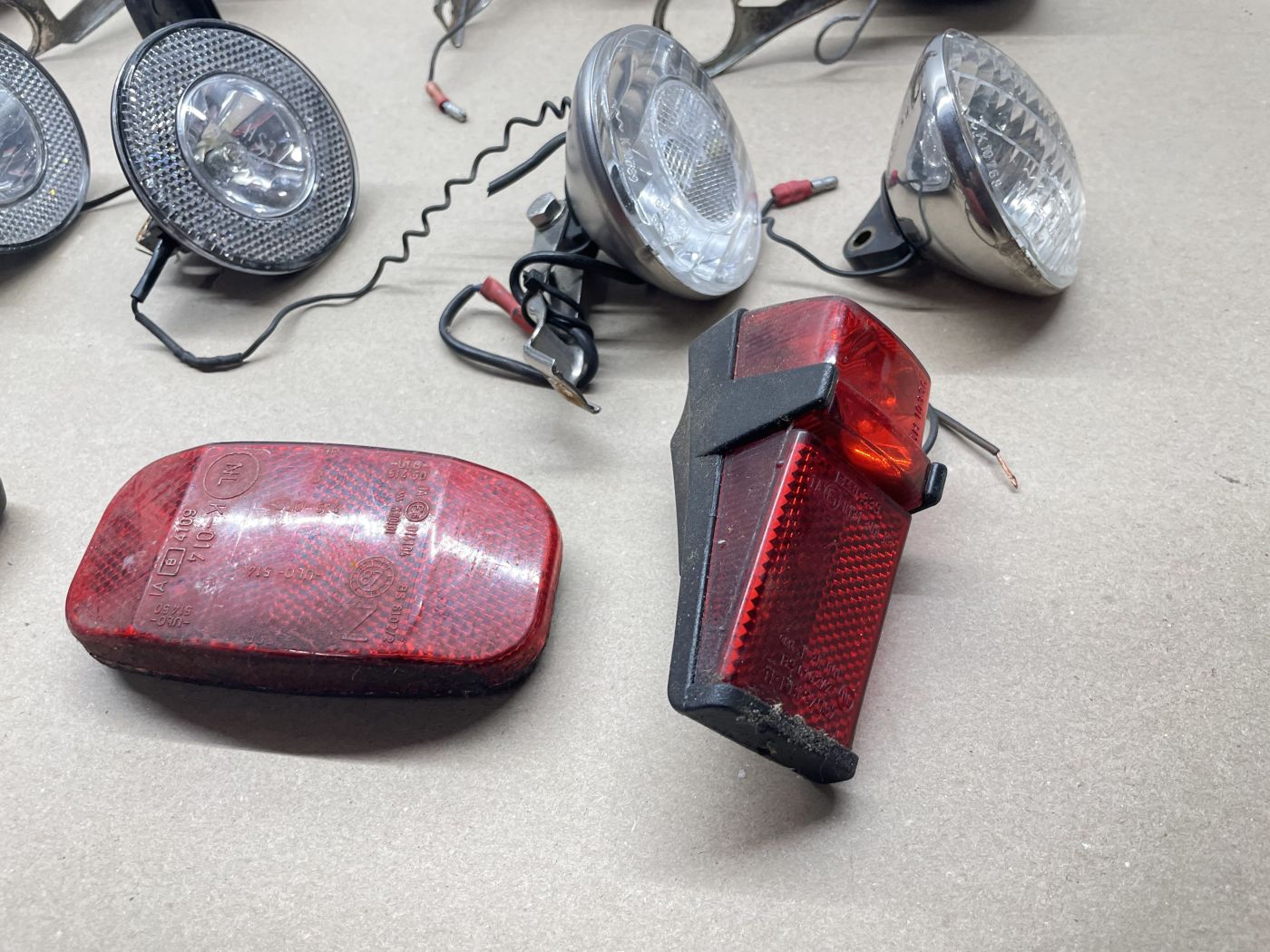 9x Scheinwerfer Fahrrad Licht Lampe Reflektor Basta Lumotec Spartamet (112)