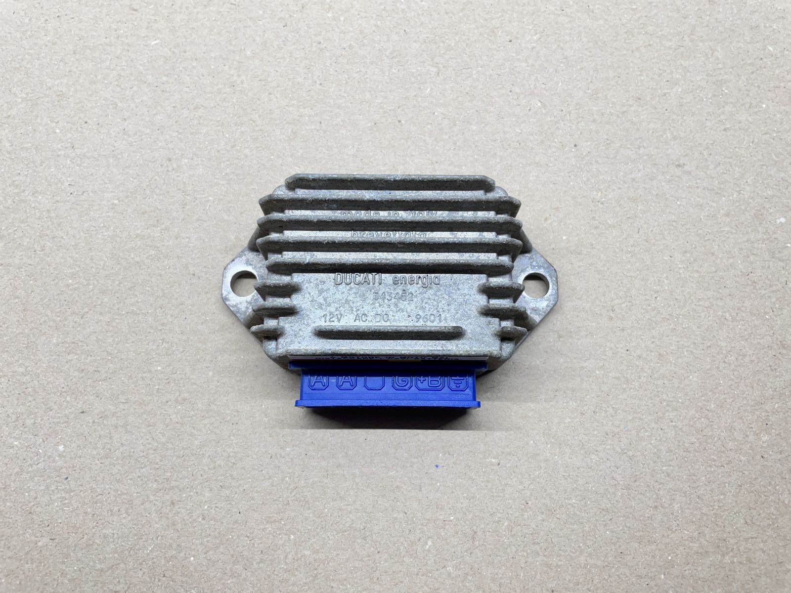 Piaggio Sfera RST 50 - original Ducati Gleichrichter Spannungsregler (72-2)