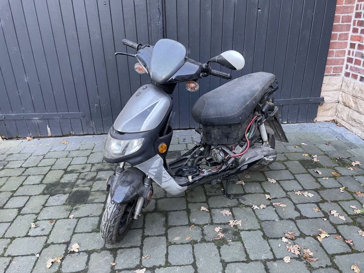 Keeway Easy 50 - Motorblock Zylinder Getriebe Variomatik Kurbelwelle (102-9)