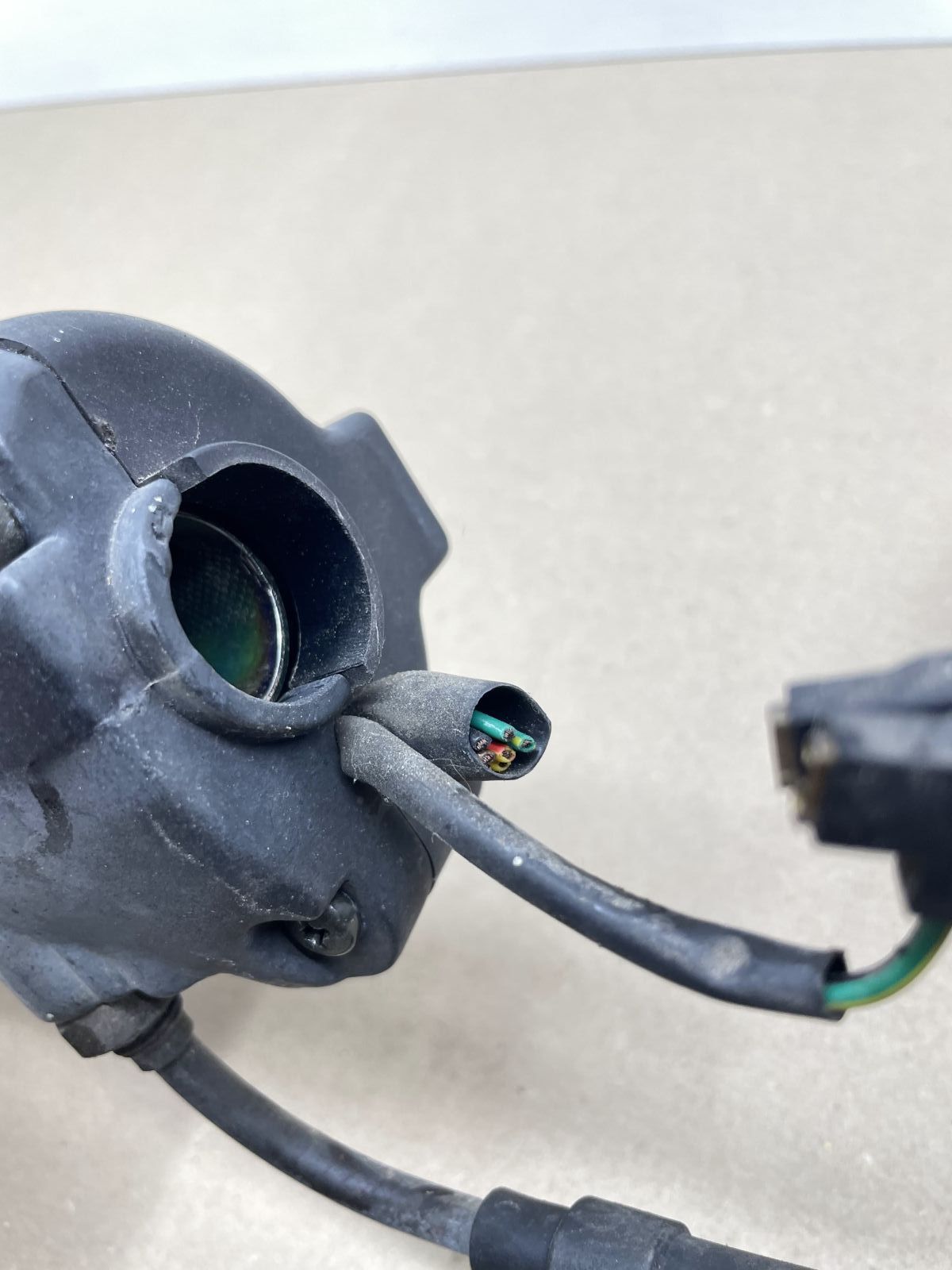 Honda X8R - Gasgriff Lenkerschalter E-Start Lichtschalter Gaszug Verteiler (119)