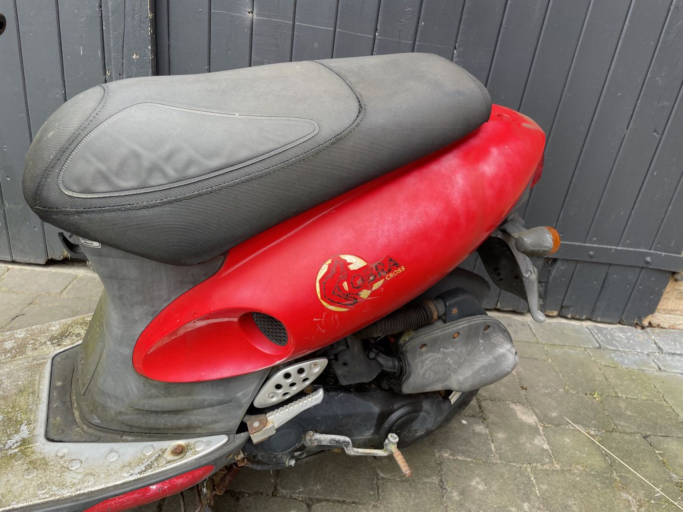 Kymco Cobra Cross -  Seitenteil links Verkleidung Abdeckung fairing (114)