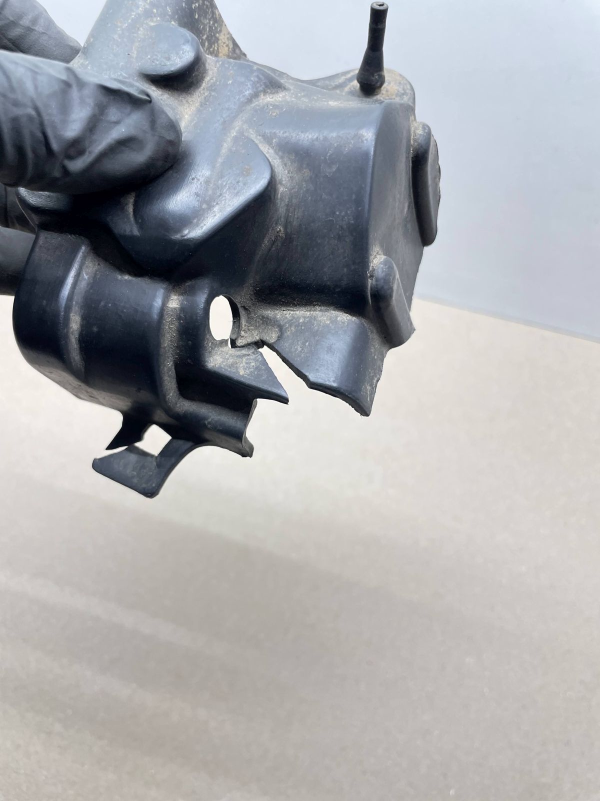 Suzuki AP 50 - Abdeckung Mikuni Vergaser Verkleidung (62-4)