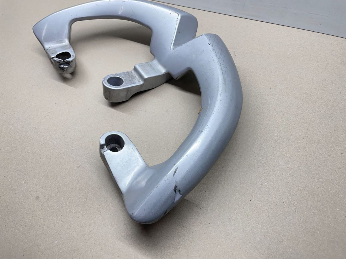 Peugeot New Vivacity 50 2T -  original Haltegriff Sozius Bügel Spoiler  (90)