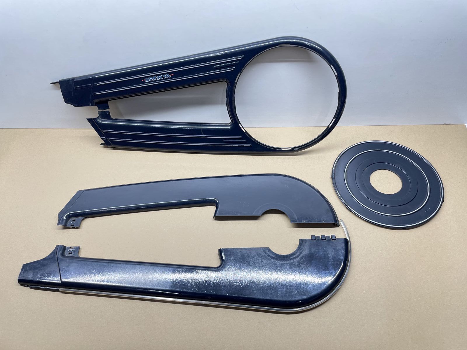 Spartamet - original Kettenkasten Kettenschutz  (83-17)