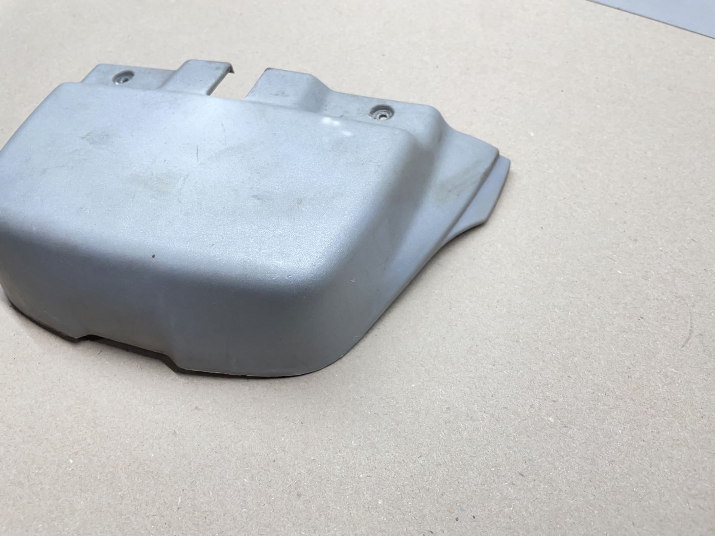 Piaggio Beverly 125 - Abdeckung Batterie Verkleidung Helmfach fairing (110)