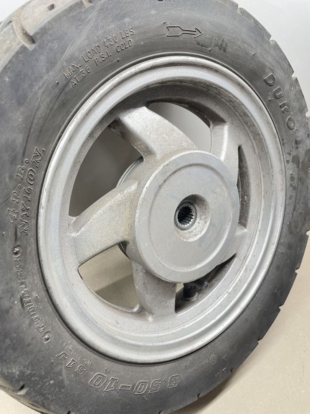 Ering / Baotian BT49QT-7 Hinterrad Reifen Felge hinten wheel (102-14)