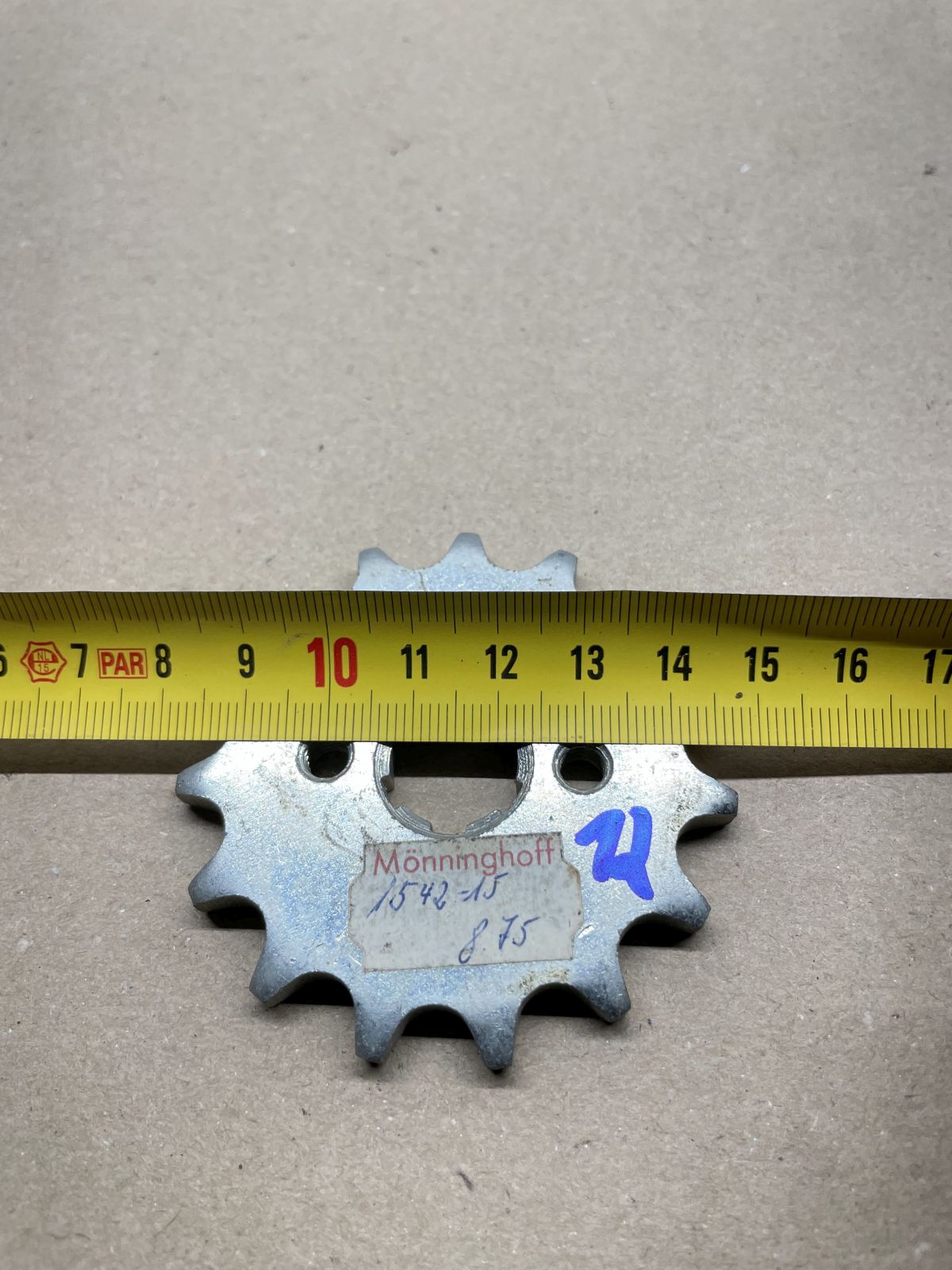 Ritzel 15 Zähne NOS - 1542 15 Mofa Moped Honda CB ? Kettenrad  (39-31)