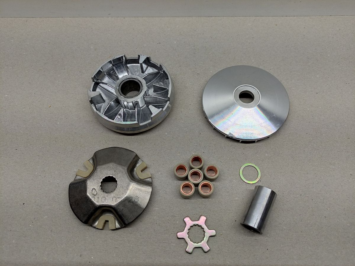 Pegasus S50 GP-A   ORIGINAL Variomatik komplett variator drive engine  (40-10)