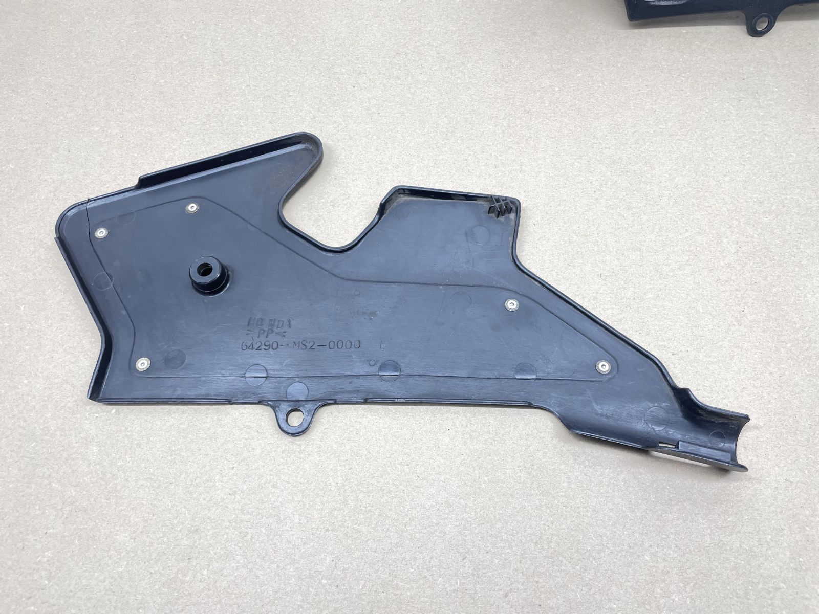 Honda CBR 1000 F SC24 - Verkleidung links + rechts Fußraste fairing footrest (118-24)
