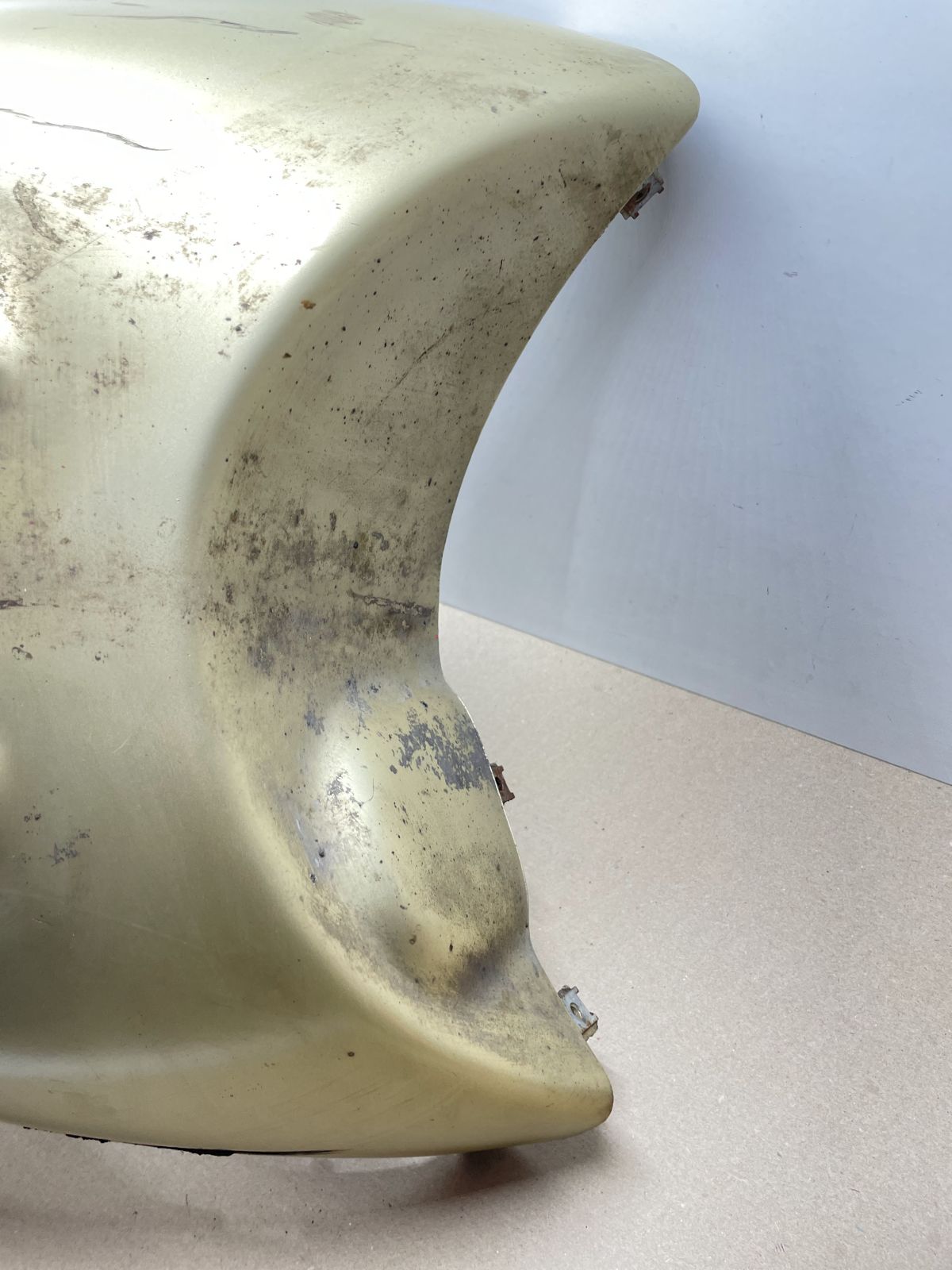 Aprilia Gulliver 50 - Unterboden Verkleidung Abdeckung Spritzschutz (76)