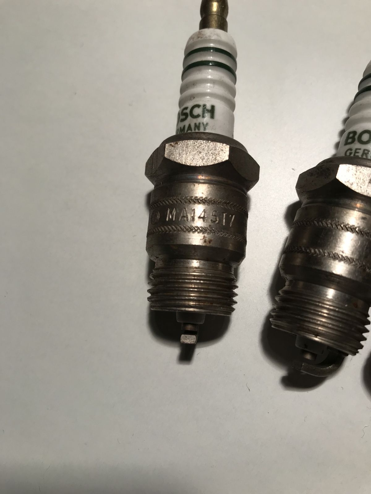 4x Bosch Zündkerze MA145T7 Spark Plug Tennplugg Z24