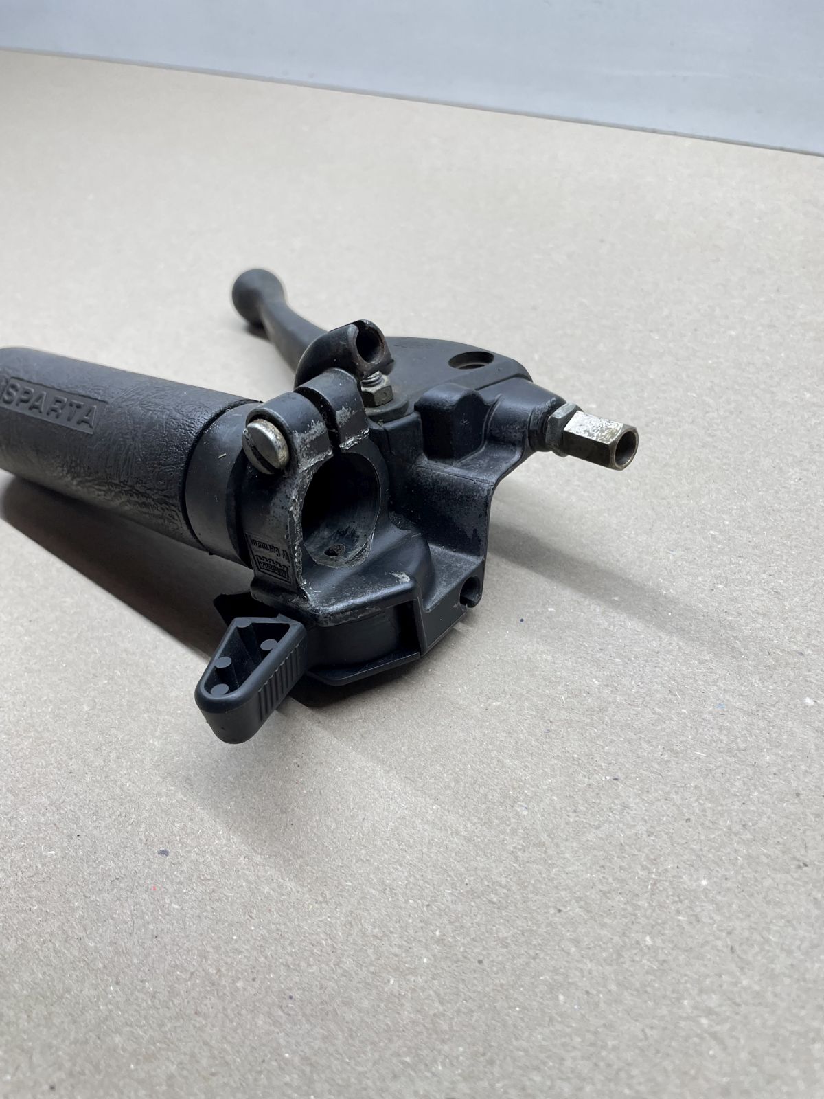 Spartamet - Magura Lenkerarmatur Gasgriff Bremshebel Saxonette (68-10)