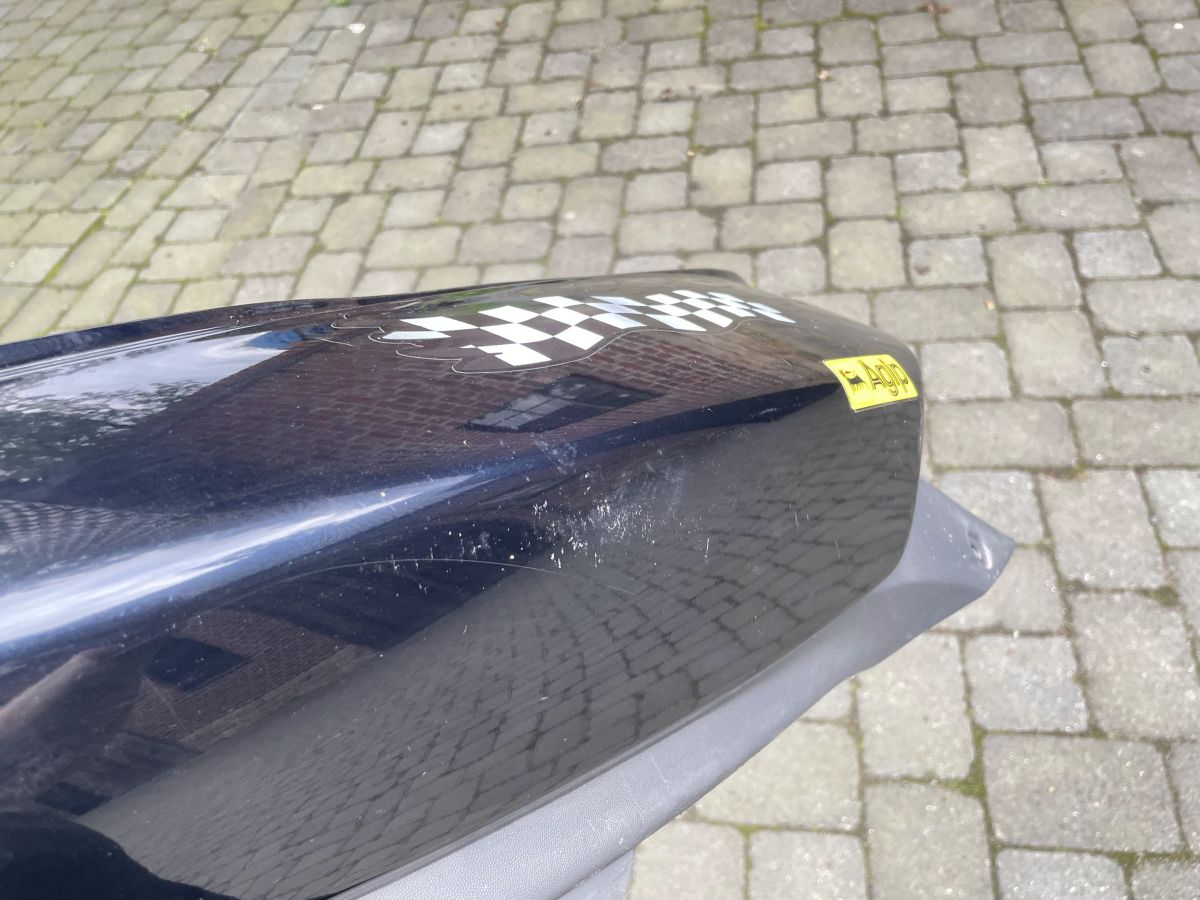 Aprilia Leonardo 125 - Heck Verkleidung Abdeckung Backe fairing (97-2)