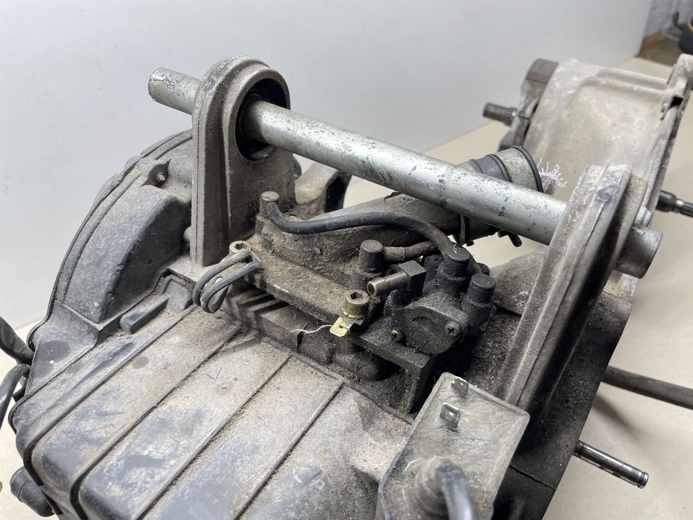 Atala Byte RT10 - Motorblock Zylinder Getriebe Kurbelwelle  (102-17)