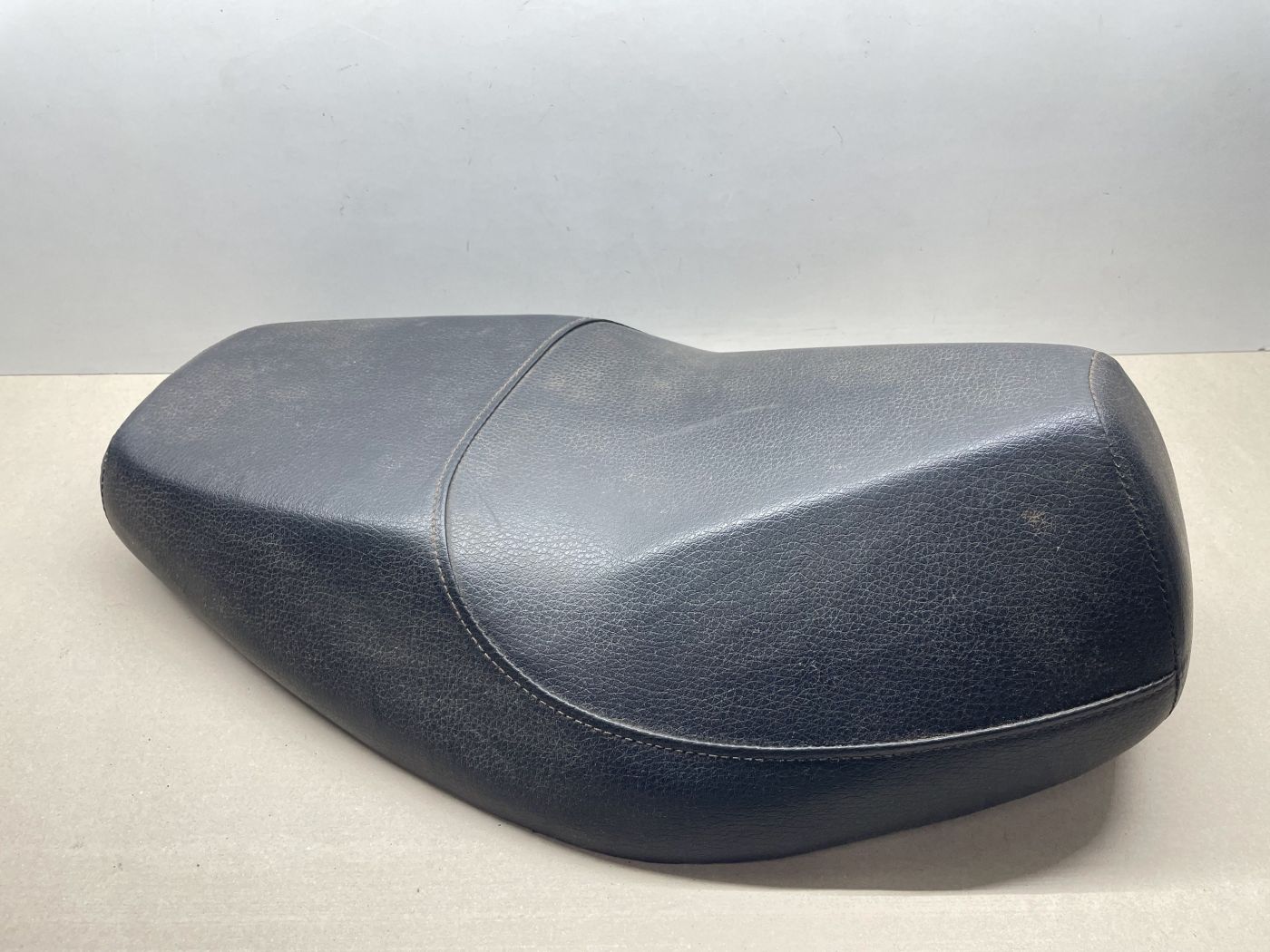 Adly Jet 50 Her Chee Sasy Cat 50 - Sitzbank Sitz Sattel seat  (102-16)
