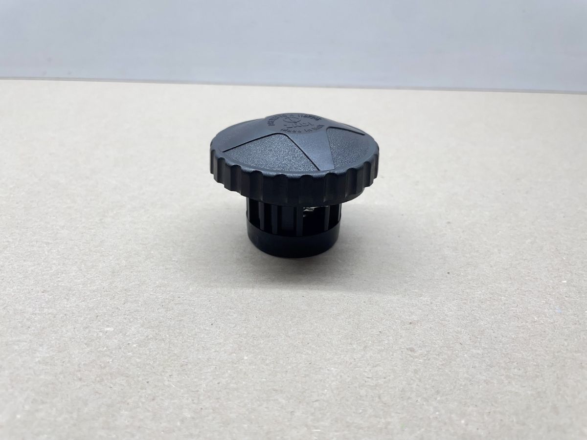 Tankdeckel 60mm ORIGINAL ZADI - Vespa PK 50 XL / PK 125 XL / PX 125 E  (94-218)