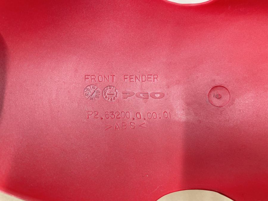 PGO G-Max , T-Rex 50 / 125 / 150 - Spritzschutz vorne Verkleidung Abdeckung (118)
