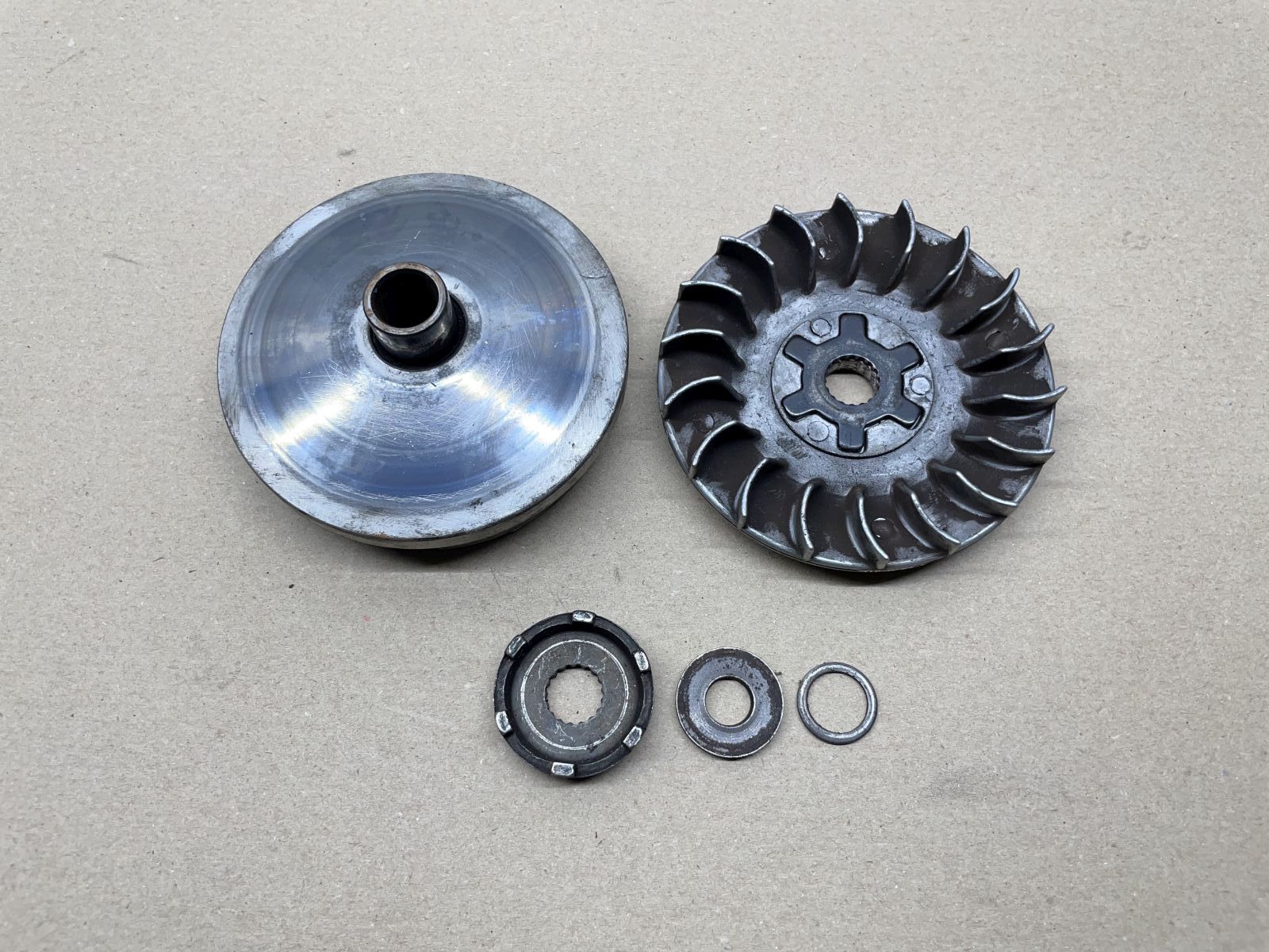 Kreidler Florett 50 2T - original Variomatik + Riemenscheibe (71)