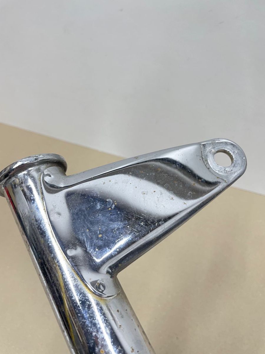 HONDA CB 450 N PC14 1985-1989 / Scheinwerferhalterung Lampenhalter (118-14)