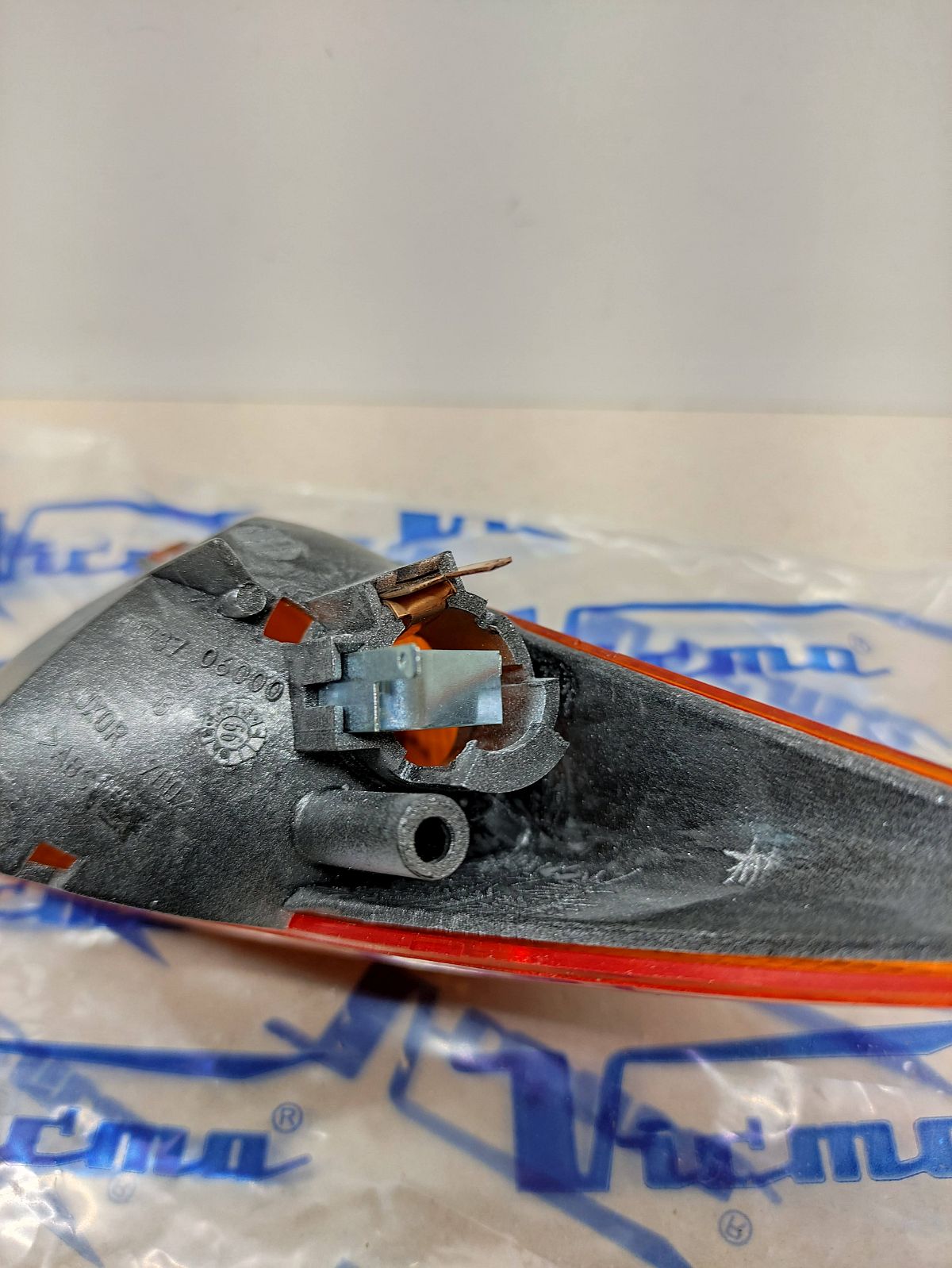 Peugeot Speedfight 1 - Blinker hinten links Vicma NEU (N1)